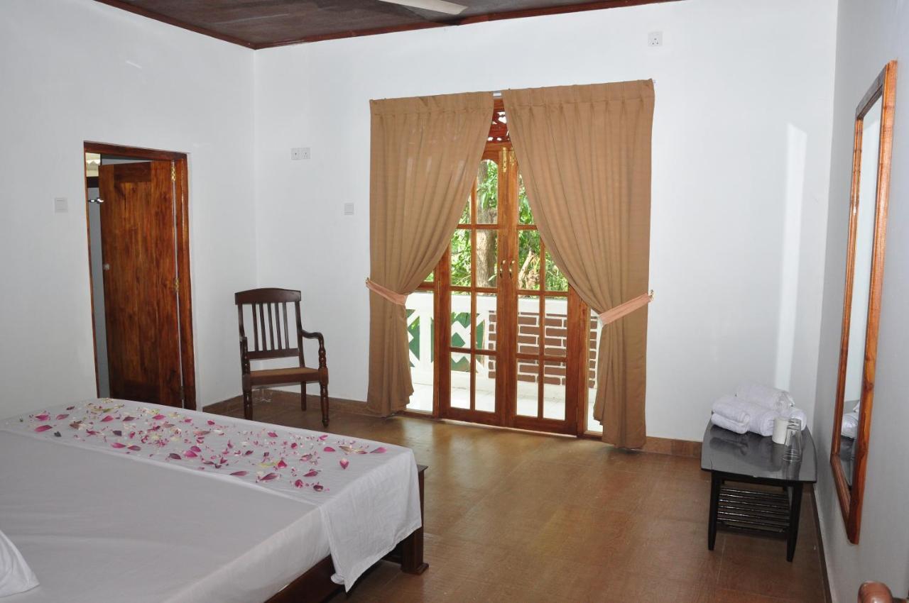 Senowin Holiday Resort Anuradhapura Bagian luar foto